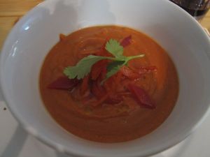 Raw Red Pepper and Tomato Soup